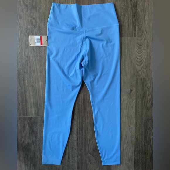 Nike women’s leggings - Carolina Blue - Size Large - Picture 4 of 4
